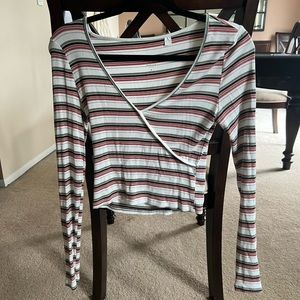 Long sleeve crop top